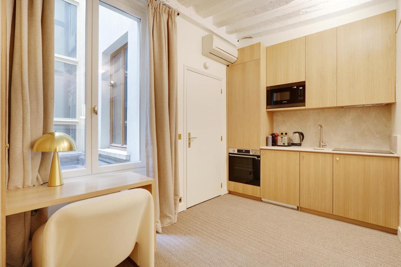 Pick A Flat'S Apartments In Louvre - Rue Saint Honore Париж Екстериор снимка