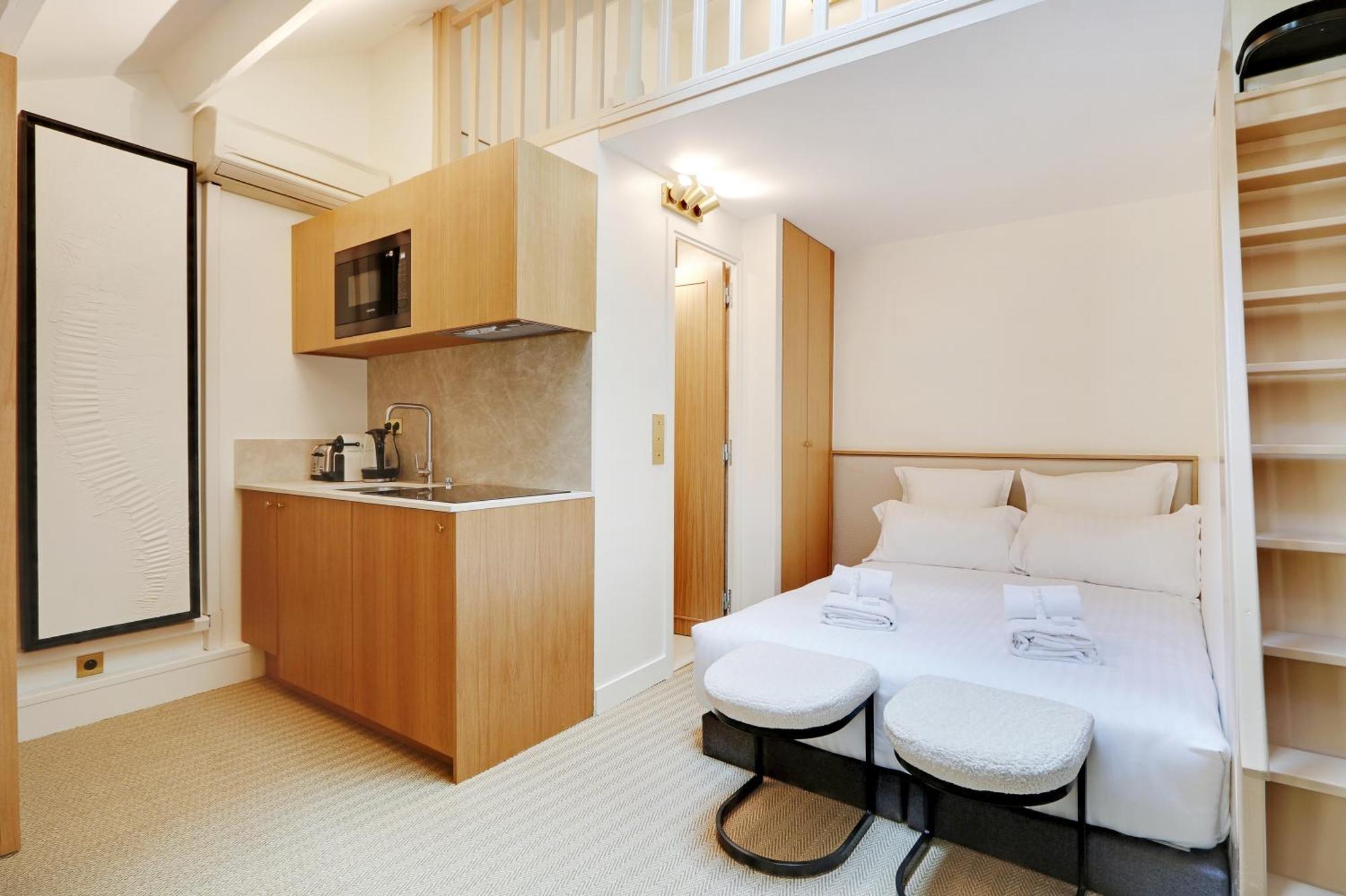 Pick A Flat'S Apartments In Louvre - Rue Saint Honore Париж Екстериор снимка