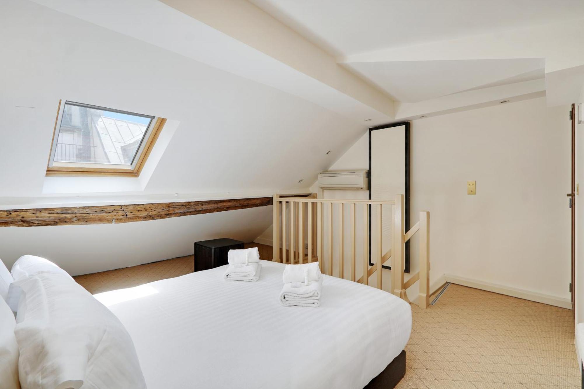 Pick A Flat'S Apartments In Louvre - Rue Saint Honore Париж Екстериор снимка